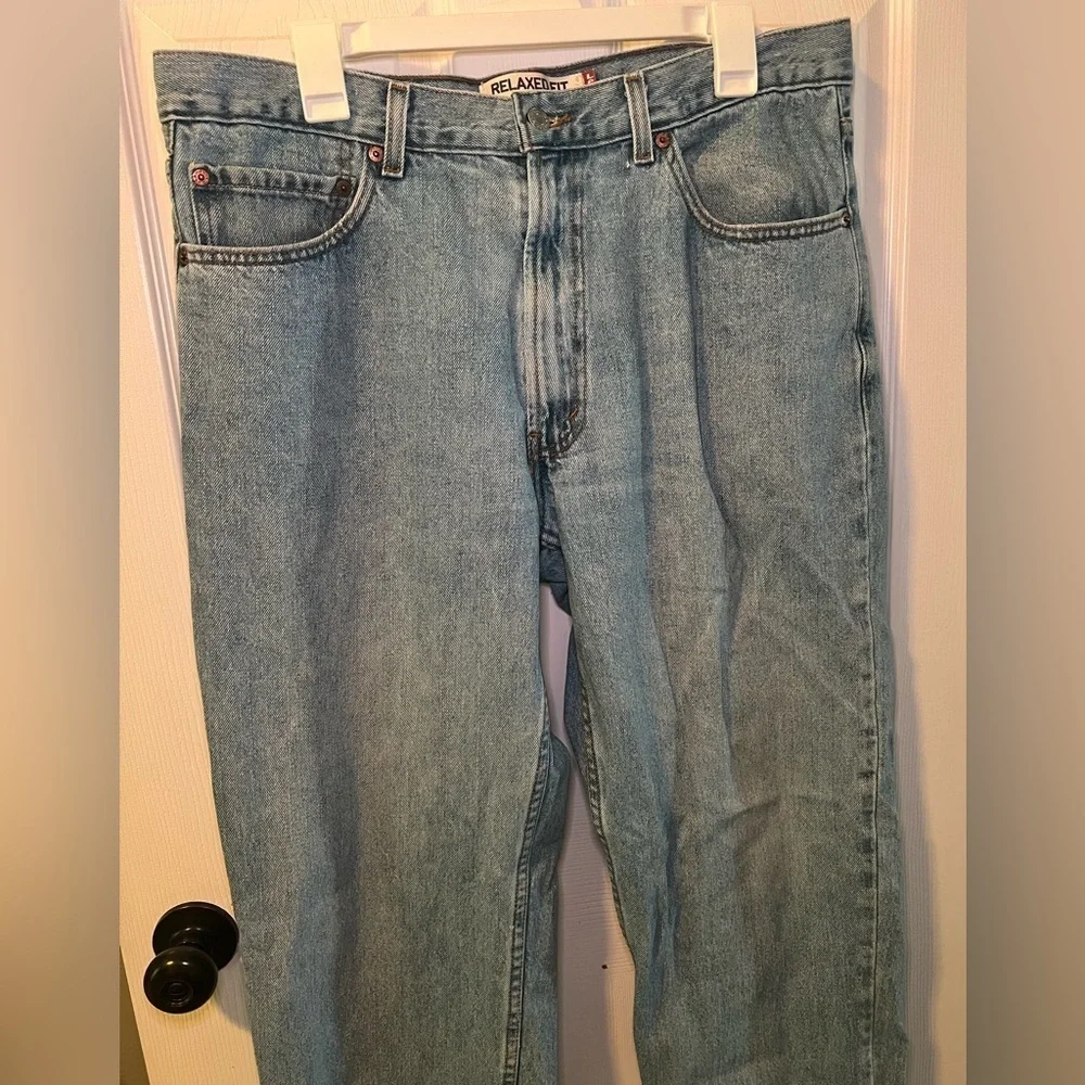 550 Levi's Men's Blue Jeans Size 36x32